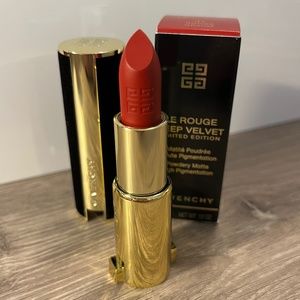 GIVENCHY Le Rouge Deep Velvet Matte in 37 Rouge Graine *LE*